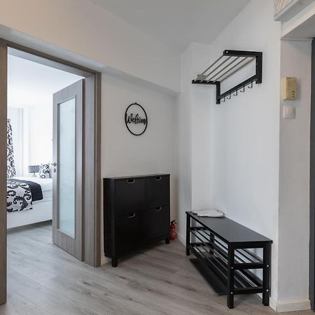 Lion'S Unirii Apartment Bucarest Extérieur photo