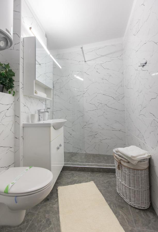 Lion'S Unirii Apartment Bucarest Extérieur photo